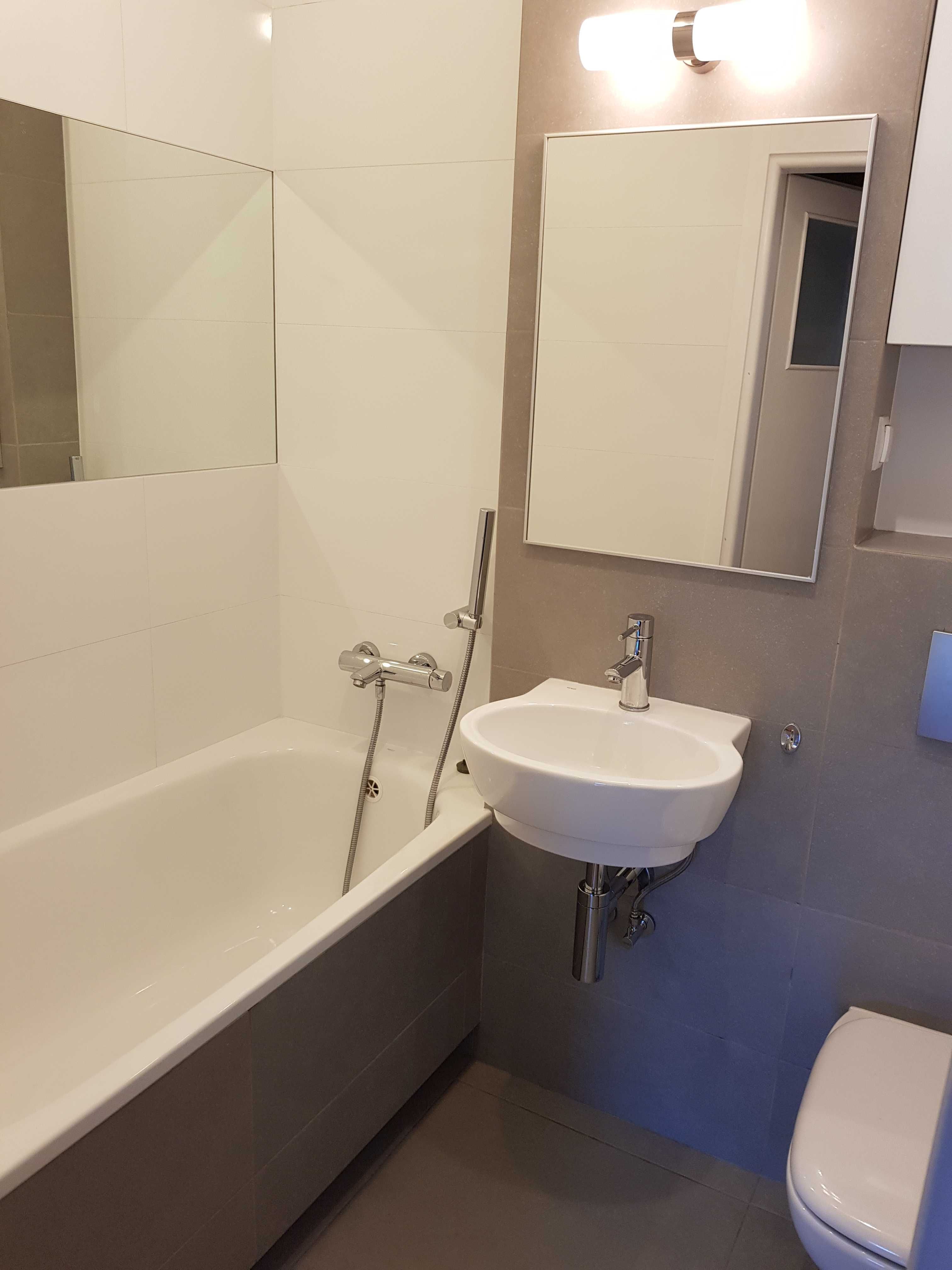 2 pokoje centrum, bezpośrednio / 2 rooms downtown, direct from owner