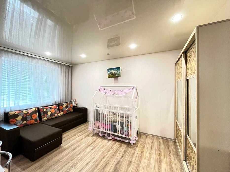 Однокімнатна квартира. Мінімальне оформлення