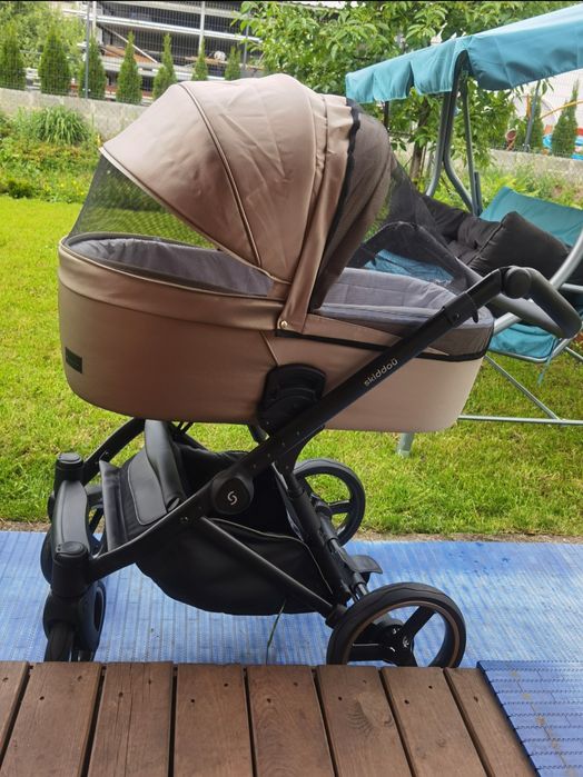 Wózek Skiddou Oslo + i adapter do fotelika cybex