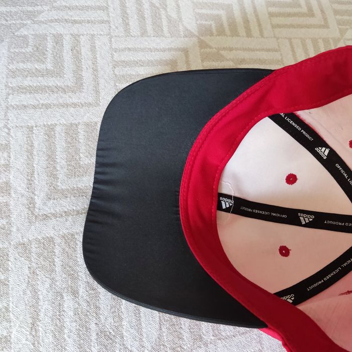 Adidas,czapka Bayer Leverkusen z autografami