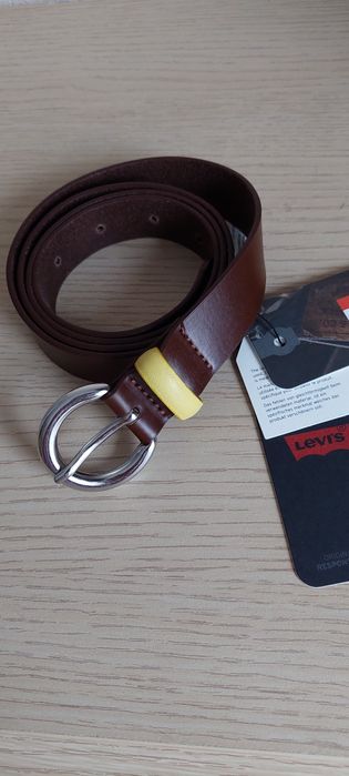 Levis кожаный ремень шкіряний. Новий. Розмір 95, довжина 110 см