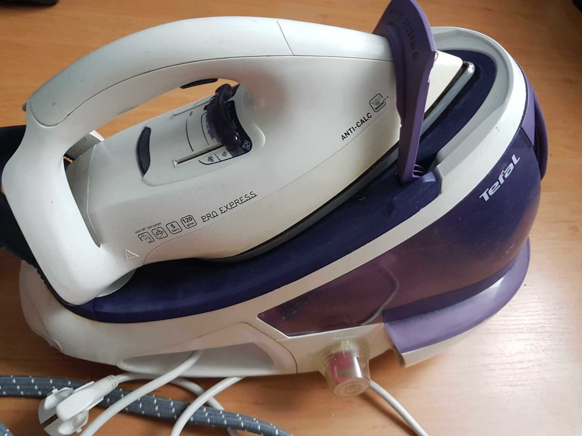 TEFAL żelazko baza parowa GV8830