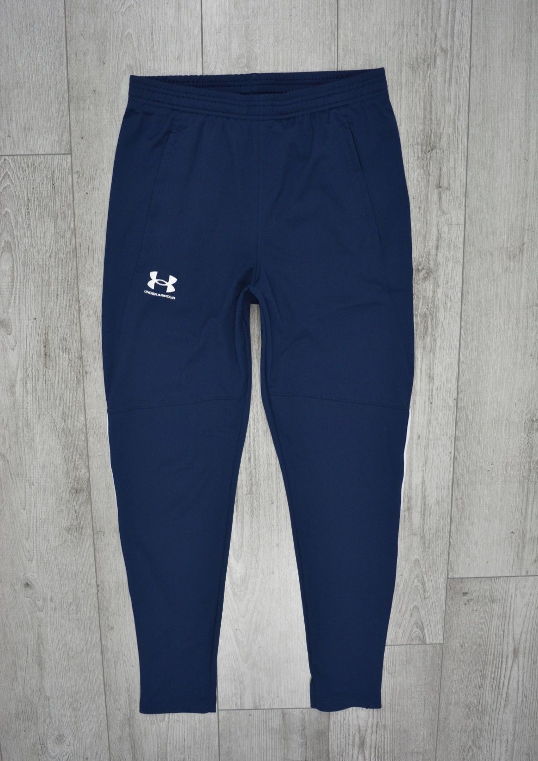 Oryginalne dresy Under Armour