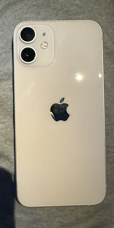 Iphone 12 mini.