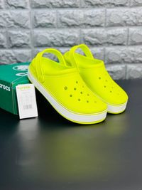 Женские шлепанцы crocs жёлтые тапочки крокс