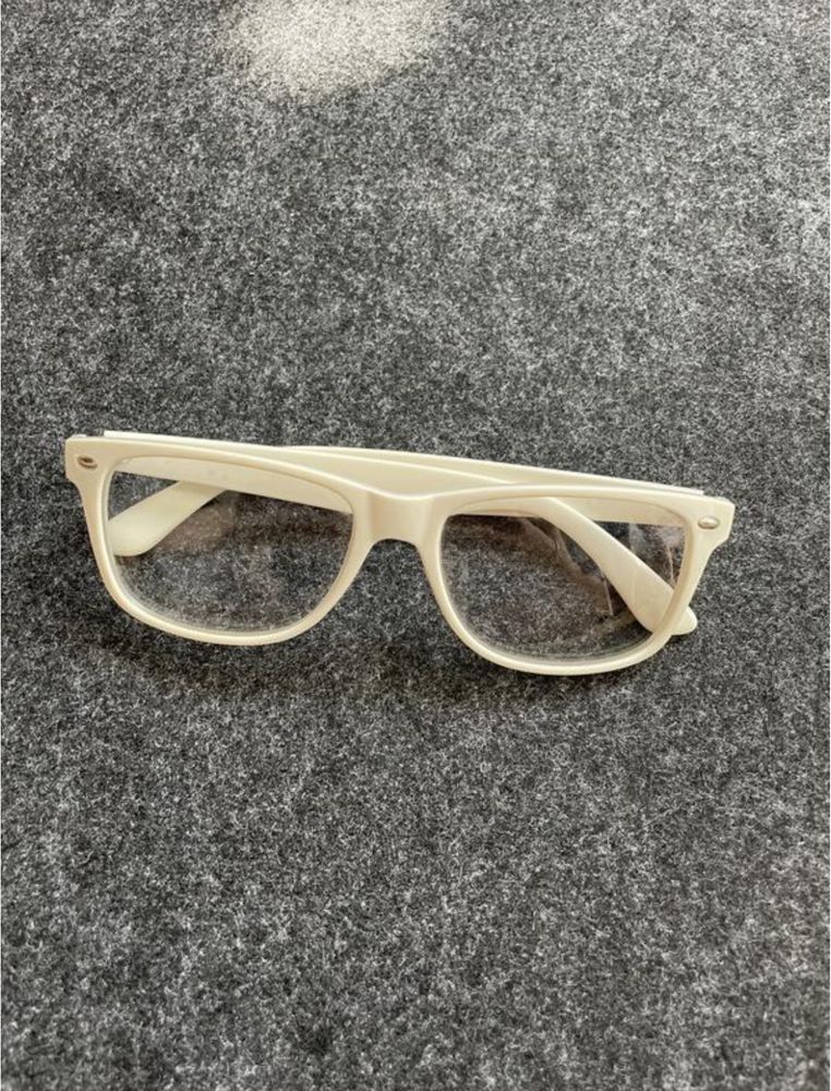 Іміджеві окуляри ray ban білі унісекс