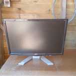 3 monitory do komputera