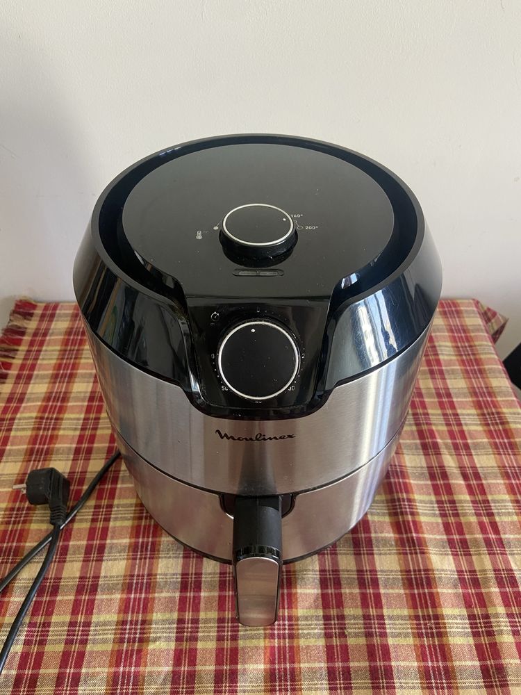 Air Fryer Moulinex 4.2 lts  familiar