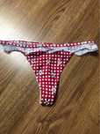 Majtki stringi czewone kratka stokrotki 36/38 nowe Body flirt bonprix