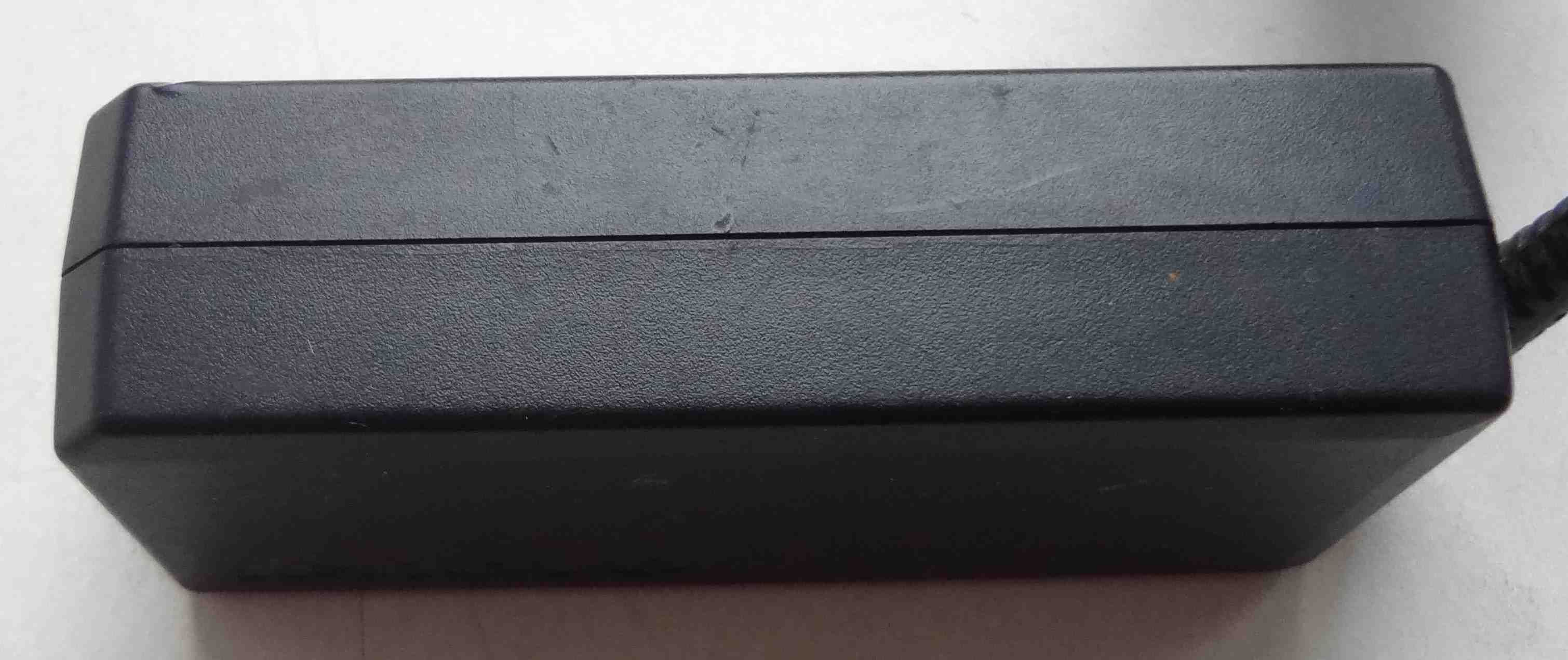Блок питания для ноутбука Lenovo 20V 3.25A 42T4416 зарядка