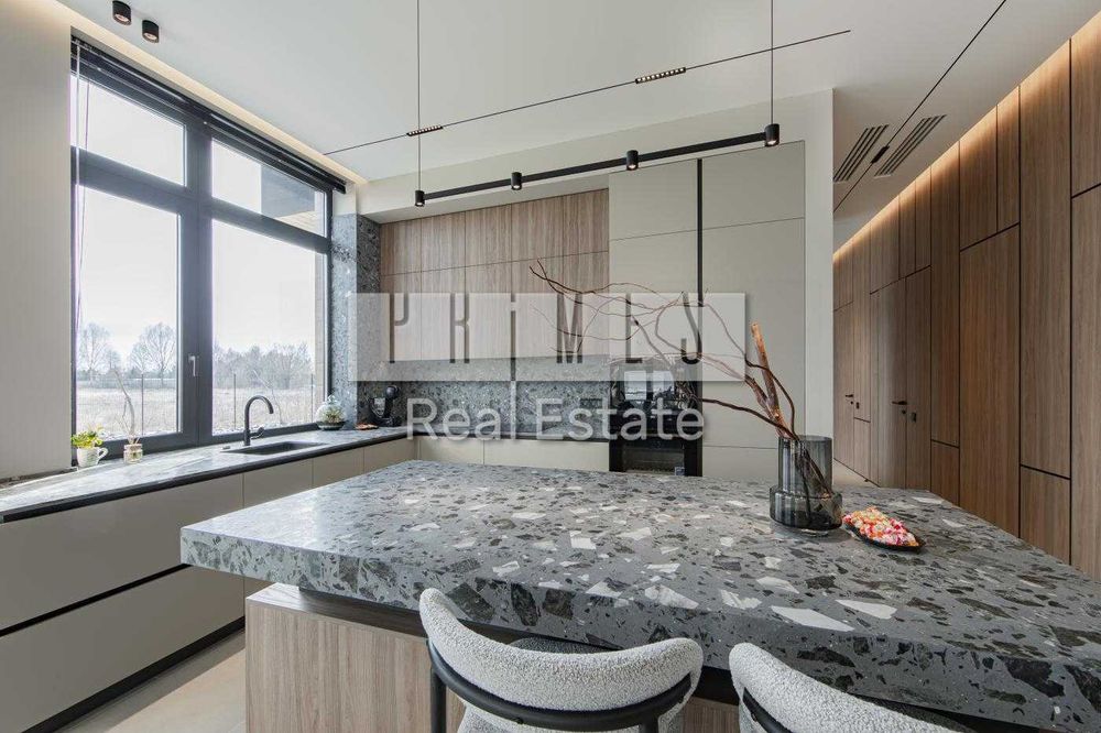 Продаж дизайнерського будинку, вул. Центральна, Вишеньки