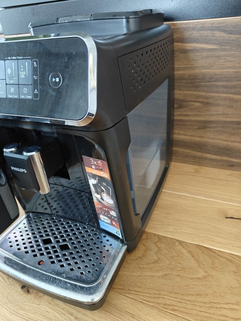 Automatyczny ekspres ciśnieniowy Philips LatteGo ep2231 czarny