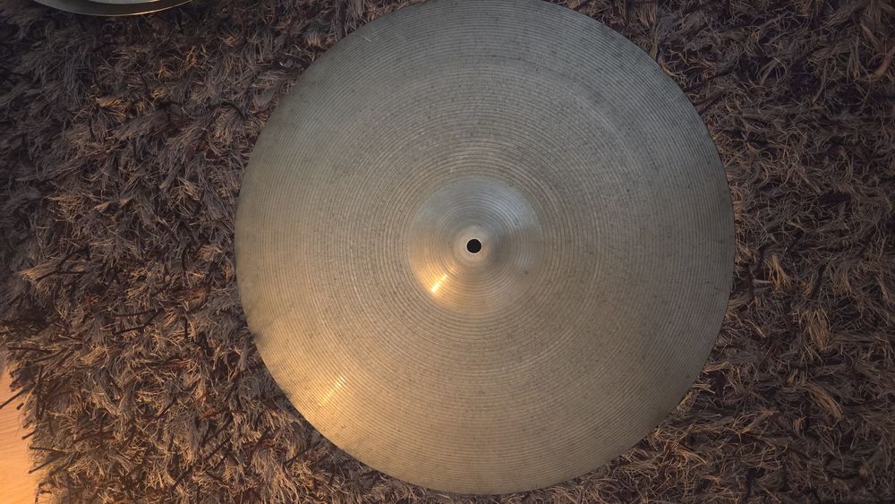 Pratos bateria varios