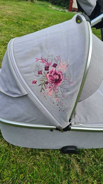 Wózek 2w1 Baby Design Bueno GRAY Peony dla dziewczynki