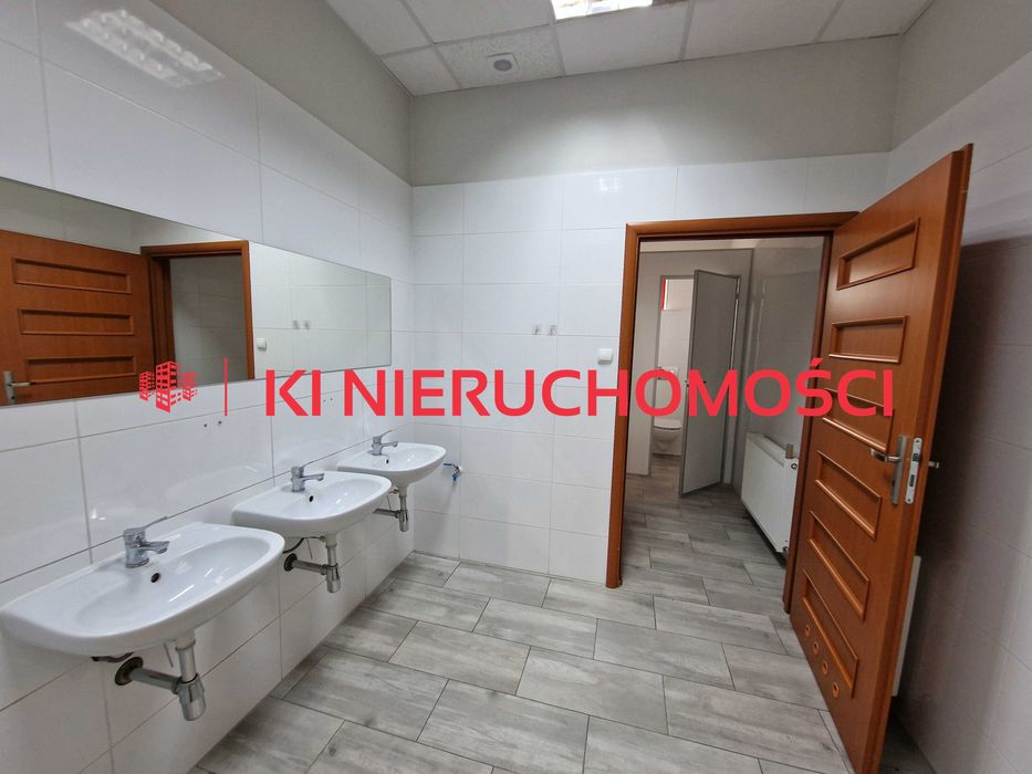 Nowoczesny magazyn z biurem I poziom 0 I doki I rampa I plac