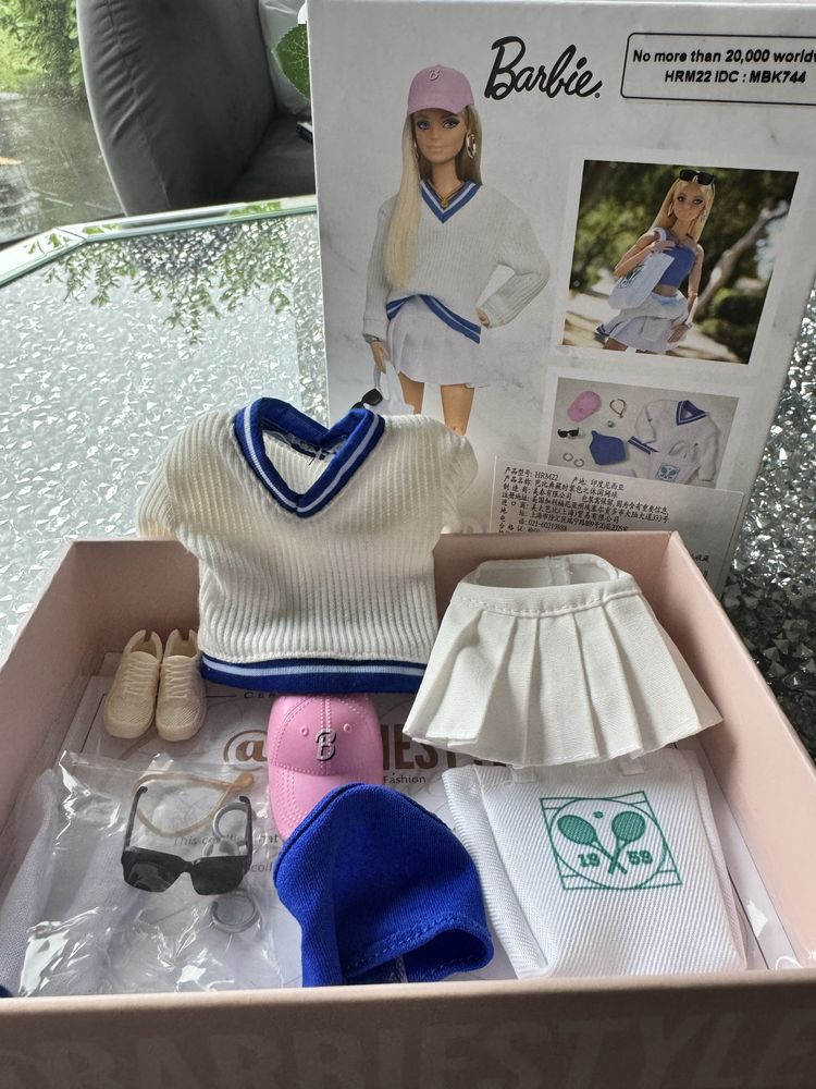 Urlop 01-11.08!! Lalka Barbie i akcesoria JAK NOWA