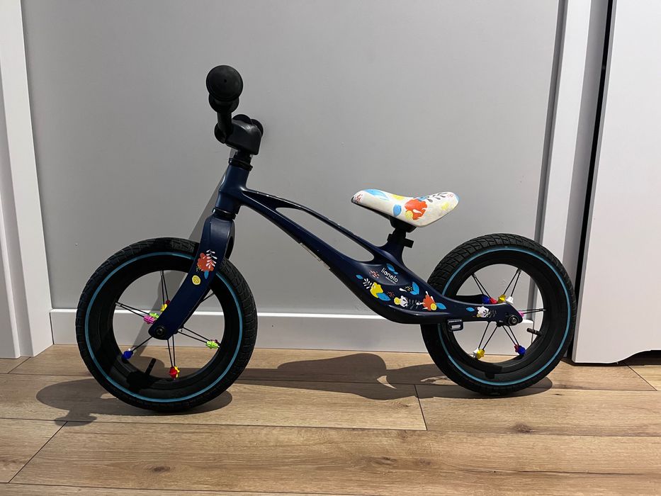 Rowerek biegowy dla dziewczynki