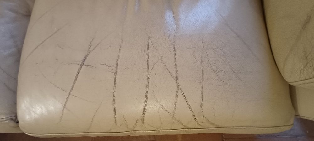 Sofá 3 lugares Chateau d'Ax elétrico