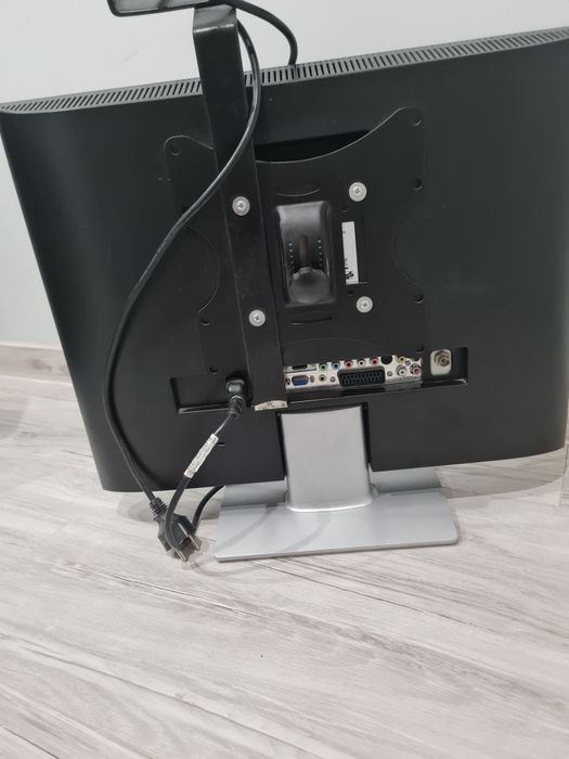 Telewizor 21 cali "chyba" mały używany