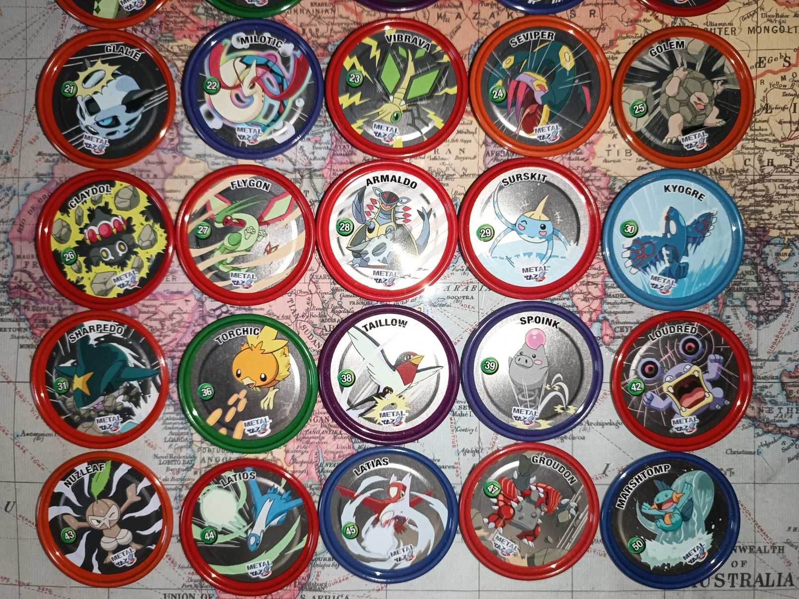 40 Tazos Pokémon diferentes e novos