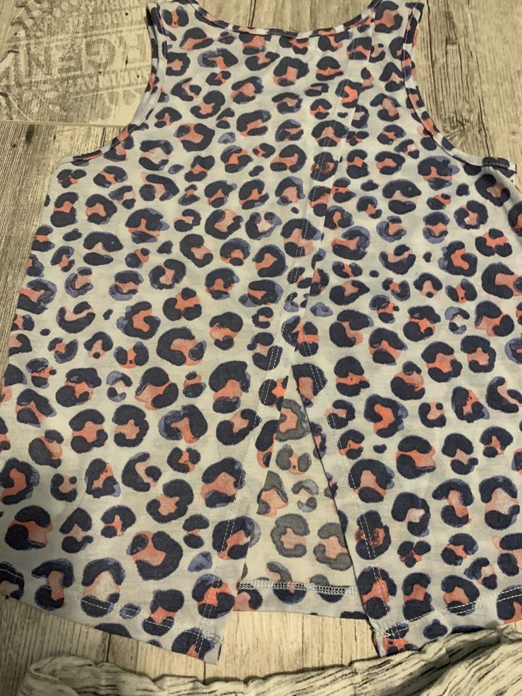 Zestaw lato, spodenki Pepco, koszulka H&M, 134 cm