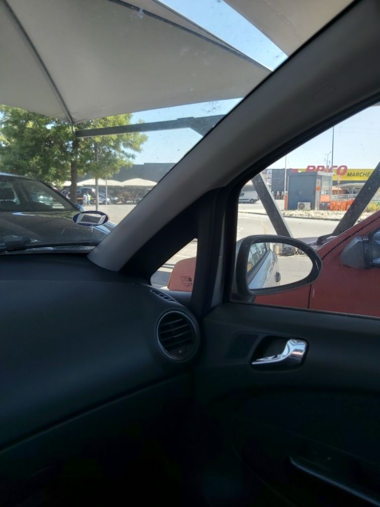 vendo opel corsa com avaria da junta da cabeça do motor
