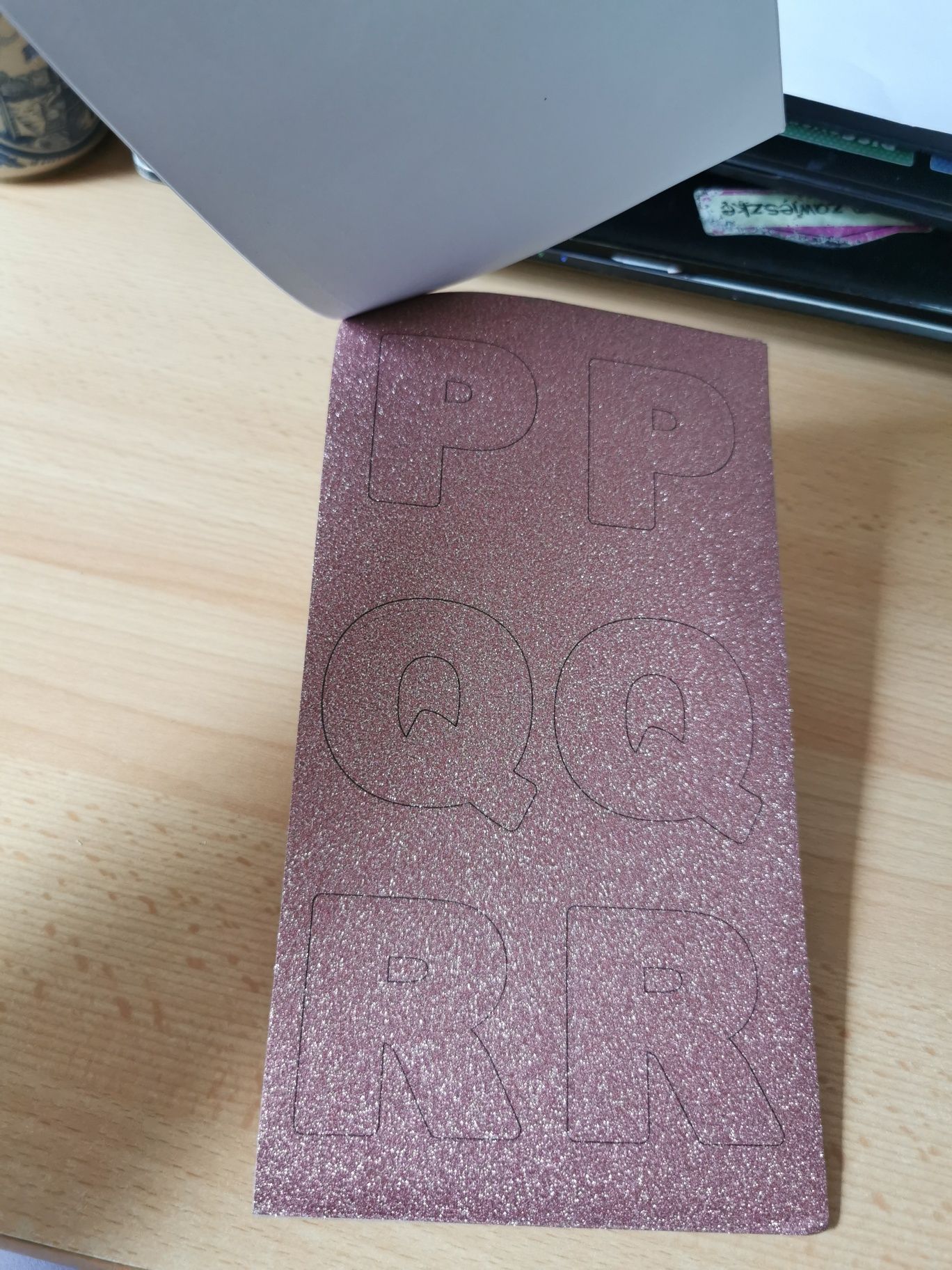 Duże świecące naklejki literki glitter letter stickers 110x