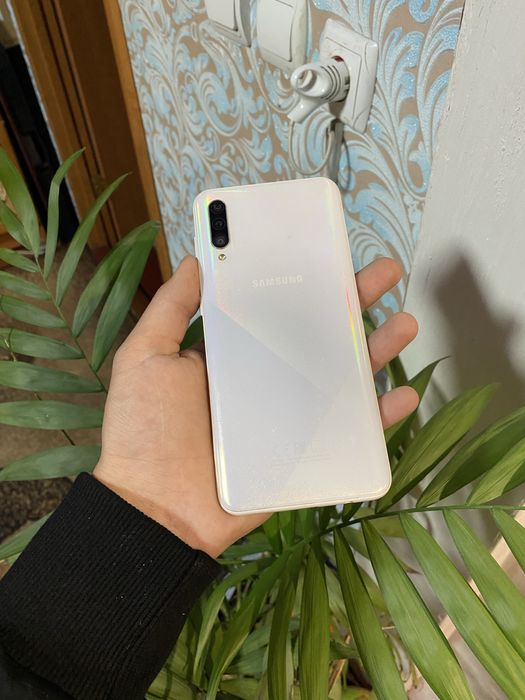 Samsung Galaxy A30S - гарний стан