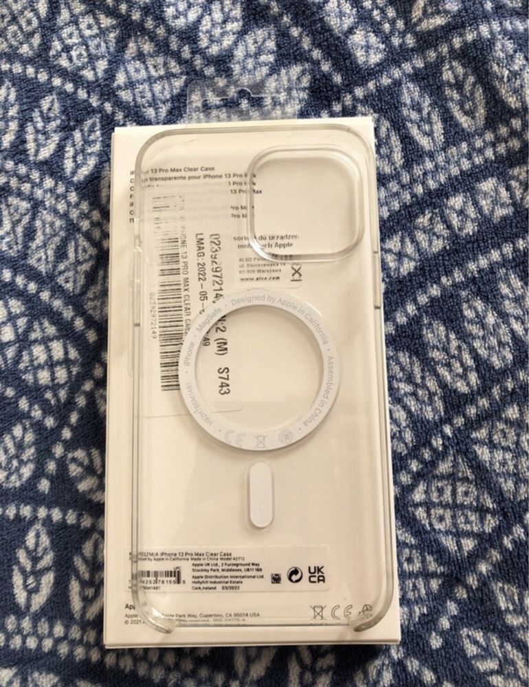 Clear case Apple mag safe 13 pro max