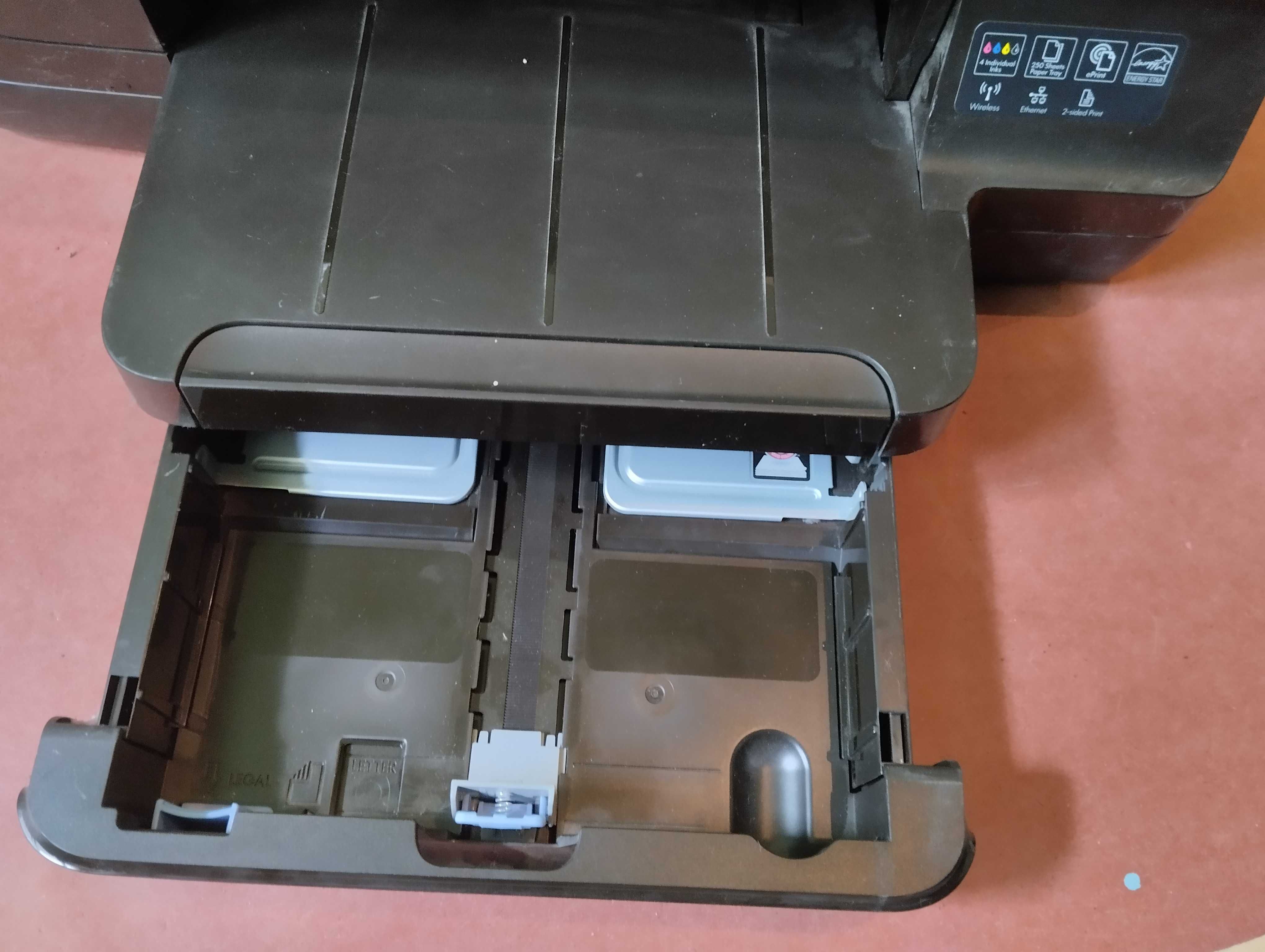 Принтер струйний кольоровий HP Officejet pro 8100