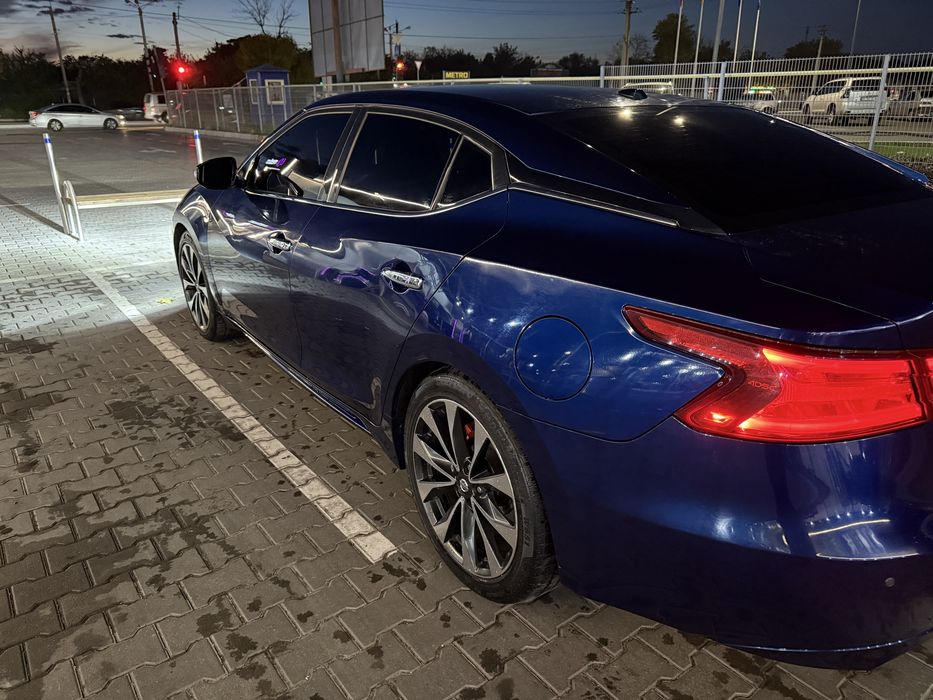 Ниссан максима 2015