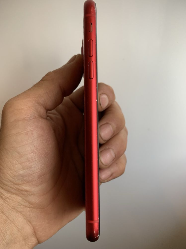 IPhone 11 red код пароль