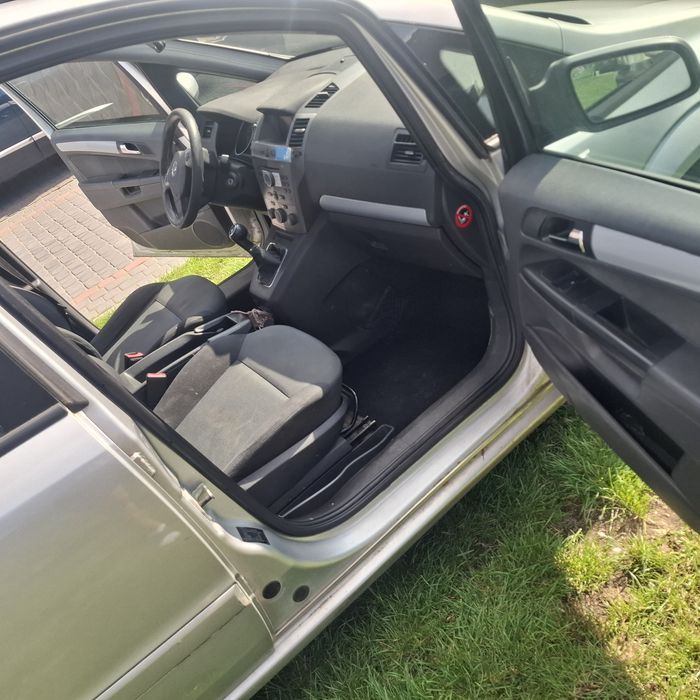 Opel Zafira B 1,6