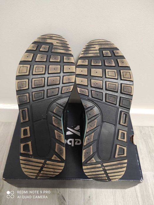 Кросівки Demax 36 розмір