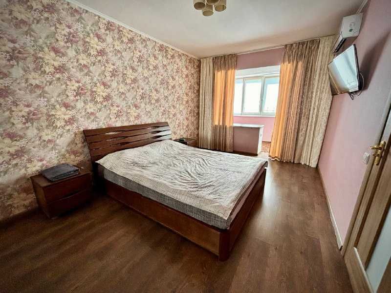Кв Бородинський 2к.кв. з каміном. Правий, 9 лік. Подобово, погодинно