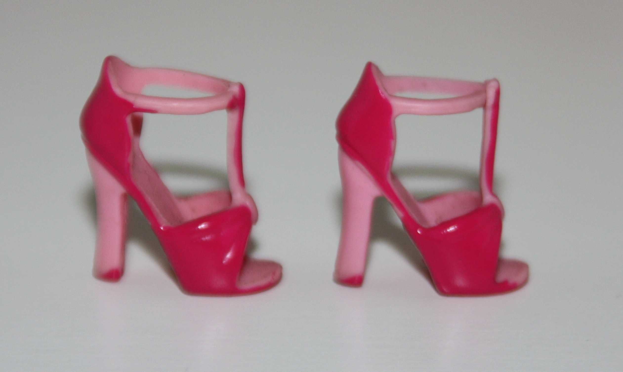 buciki dla lalki różowe sandałki