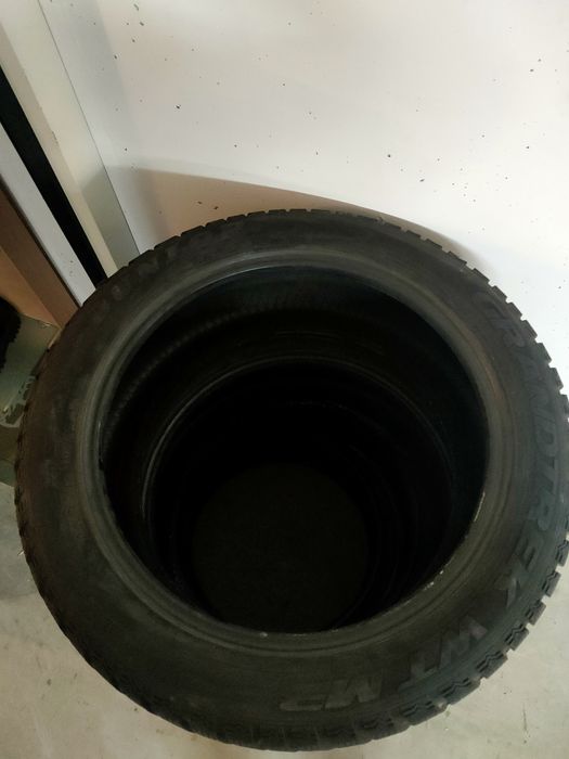 Pneus Inverno Dunlop 275/45 R20 110V - Venda Urgente