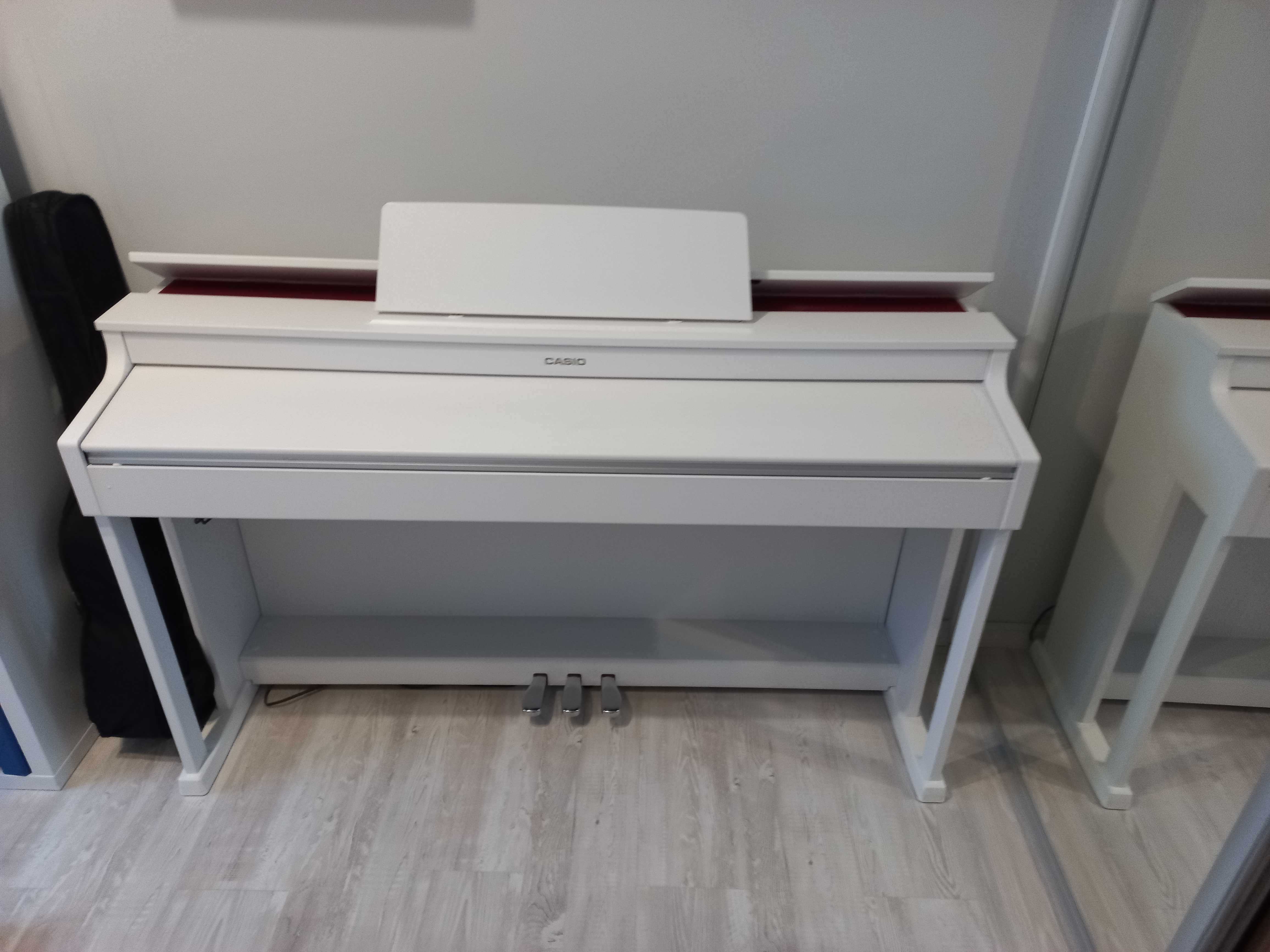 Pianino CASIO CELVIANO AP-470 białe jak nowe Yamaha