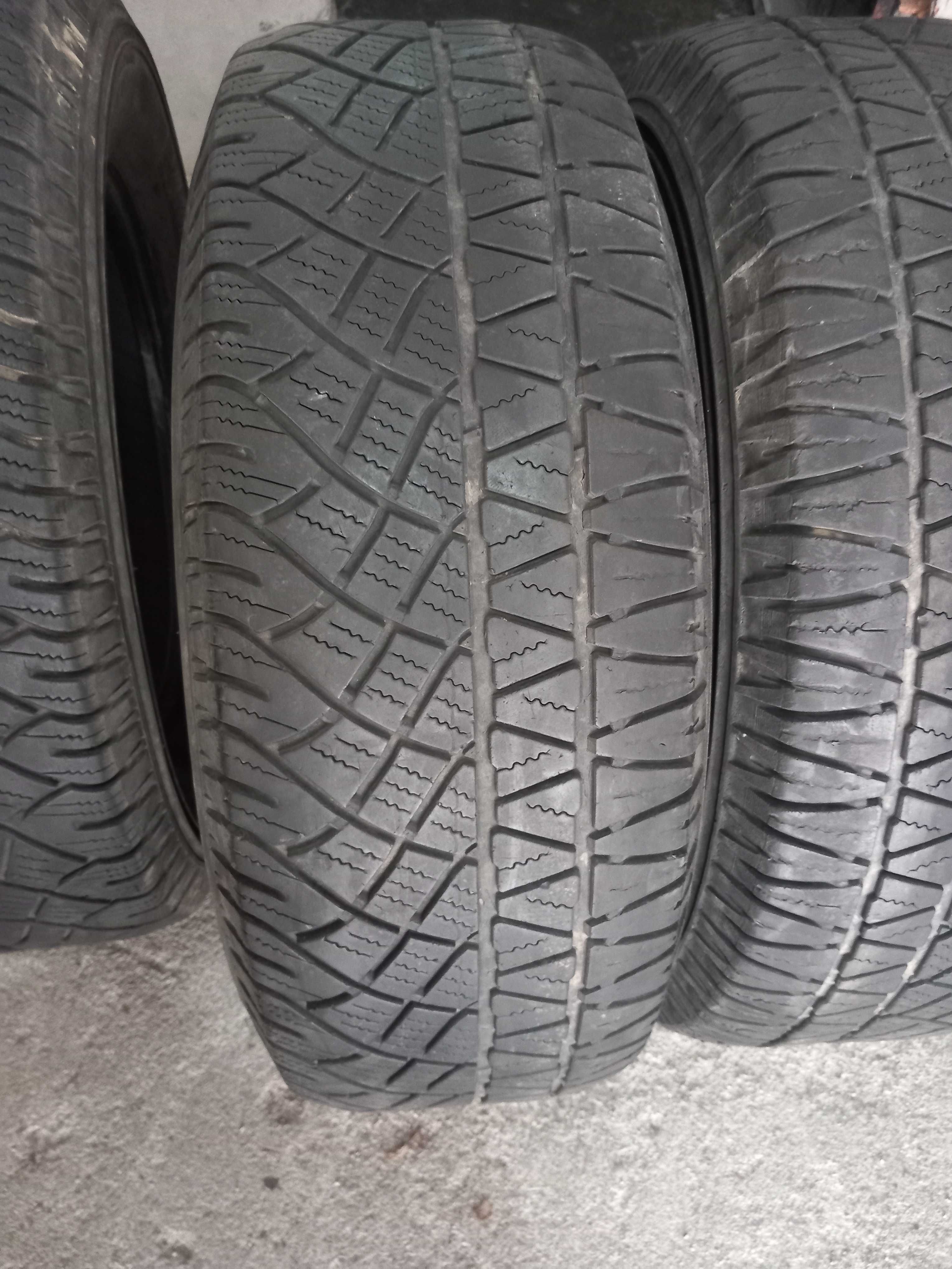 4 pneus 265/65R17 Michelin