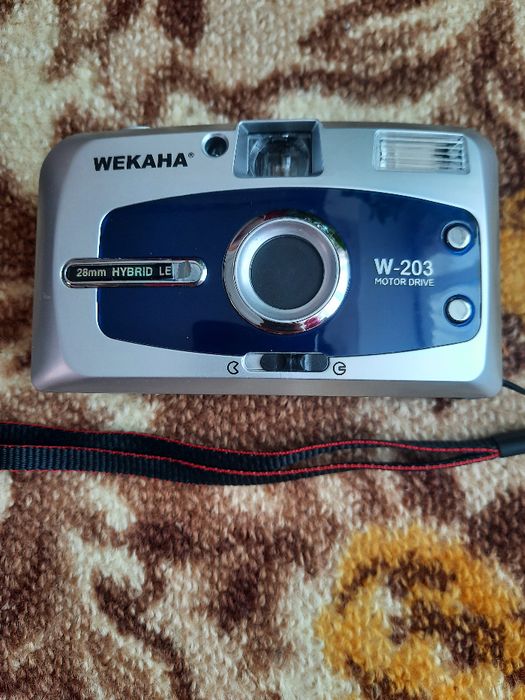 Продам Фотоапарат WAKANA W203 (пленочный)