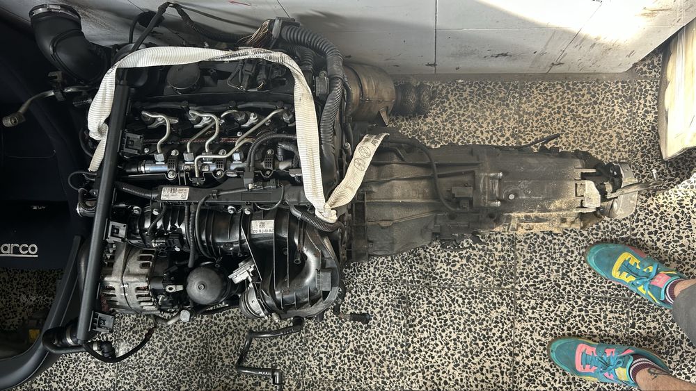 Motor BMW 120 d (E82)+caixa de velocidades