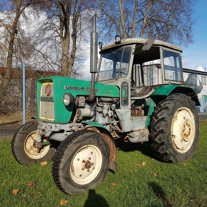 Ursus C-330  Ciągnik używany URSUS C-330 , rocznik 1971