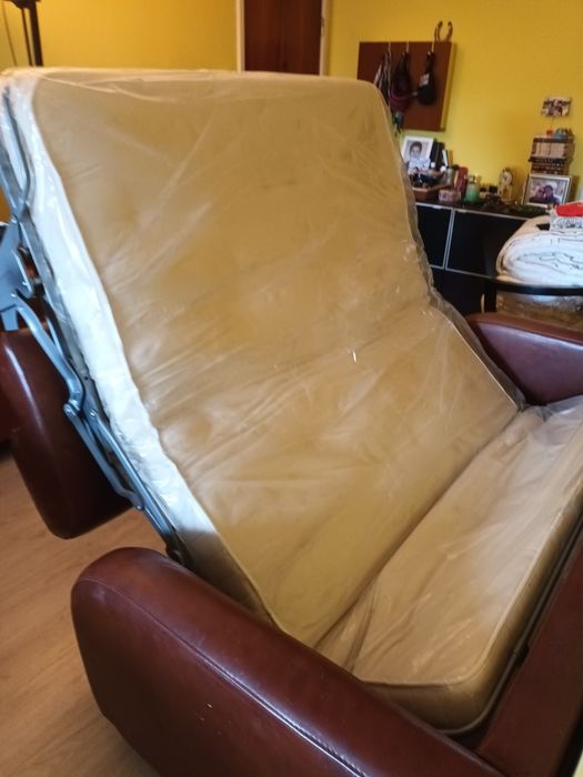 Sofá Cama 3 Lugares Perfeito para Estúdio/T1/ Escritório