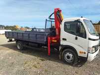 camiao grua toyota basculante