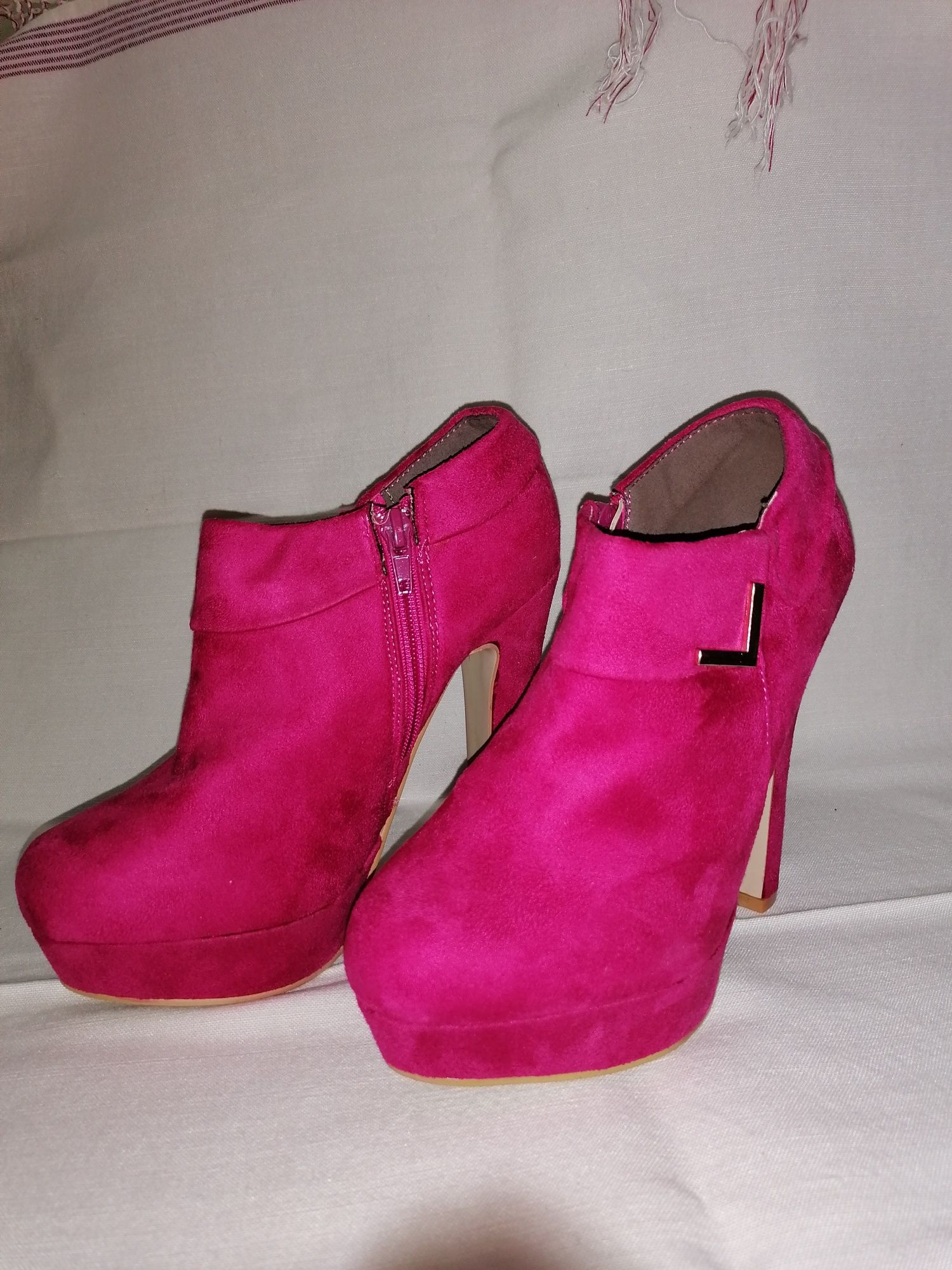 Botins Rosa forte