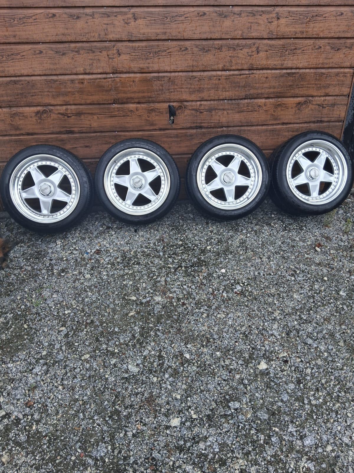 Felgi WRD 5x112/17 i opony