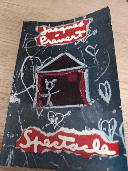 Livro"Spectacle" de Jacques Prevert.