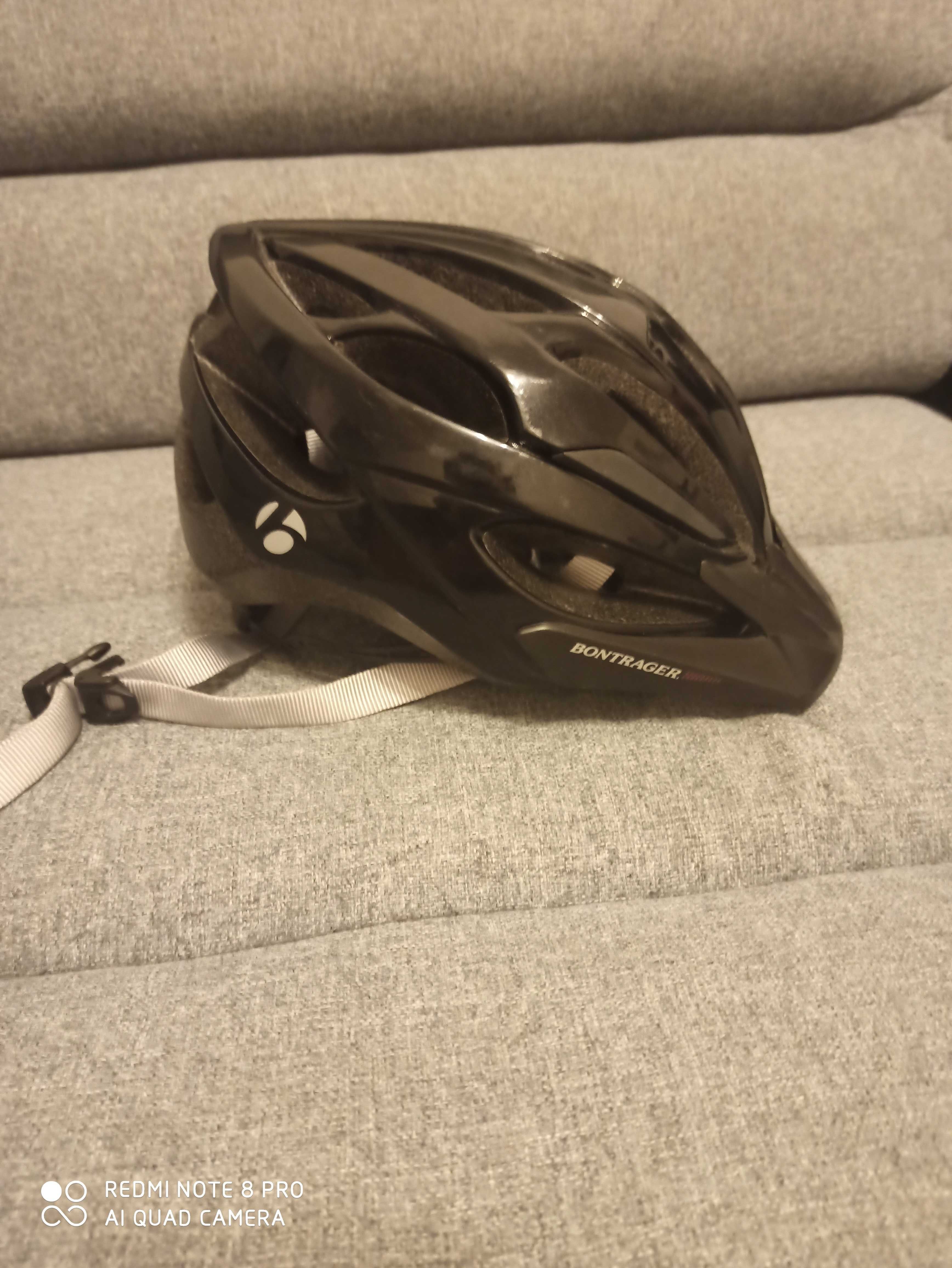 Czarny Kask Bontrager Solstice z daszkiem