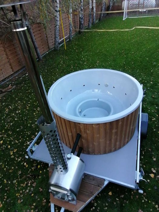 Mobilne jacuzzi gorąca  bania balia ogrodowa podświetlenie LED wynajem