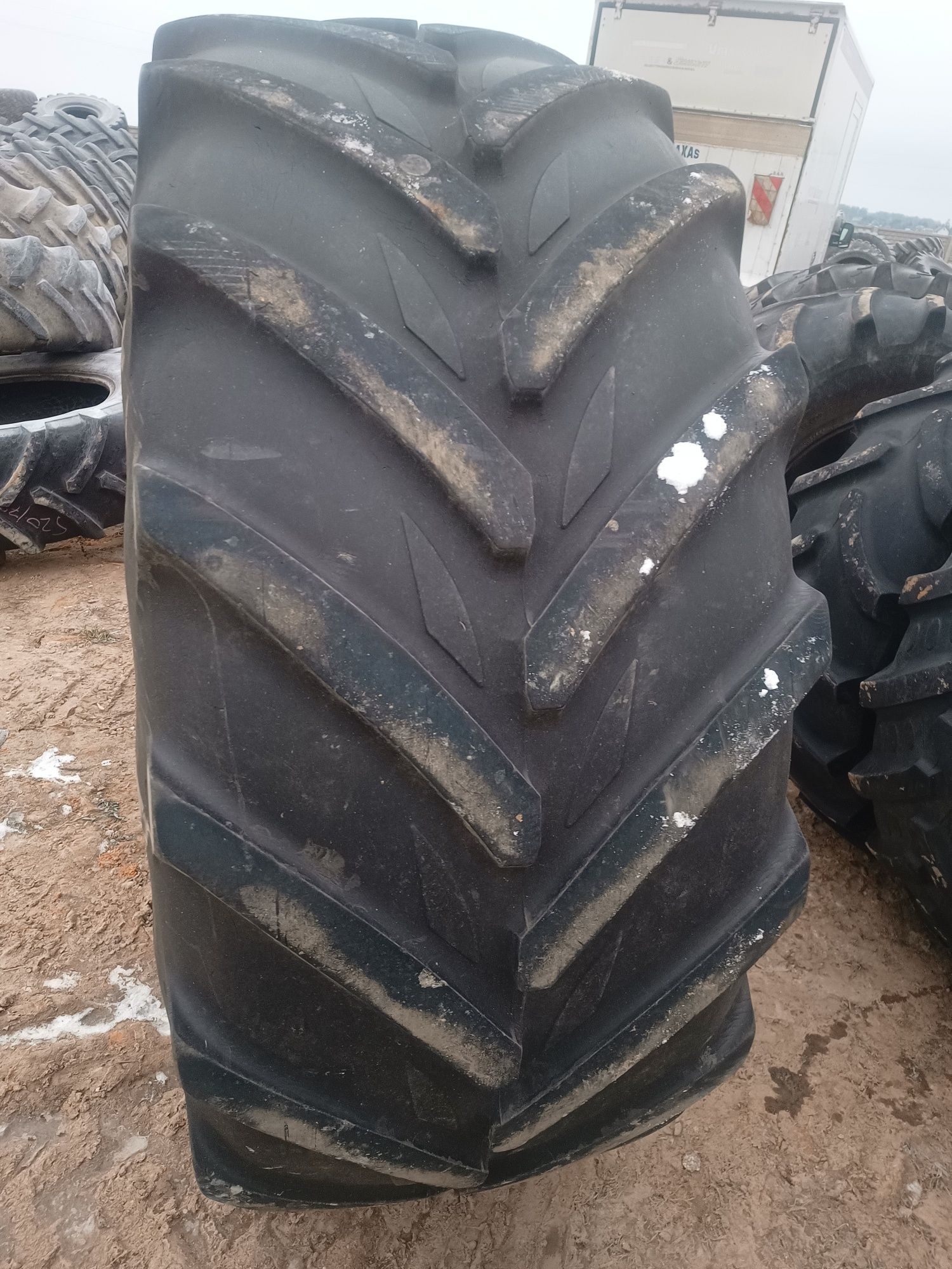 Opona rolnicza 710/60r42 Michelin xeobib Fendt John Deere case